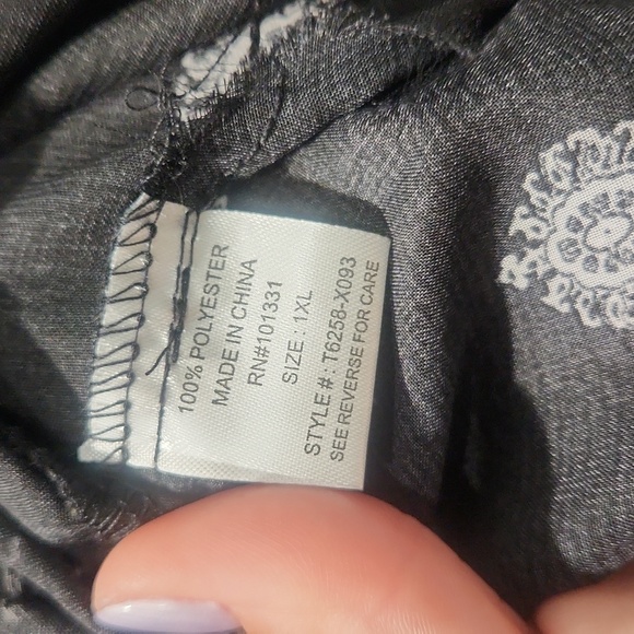 Charlotte Russe Black Printed Longline Kimono - Picture 11 of 11